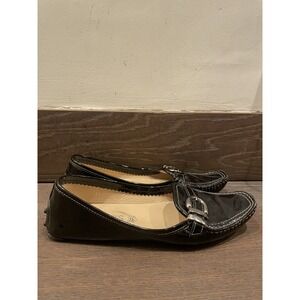 tods patent leather loafers